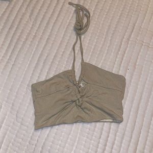 Brand: princesspolly Size: small Color: sage green